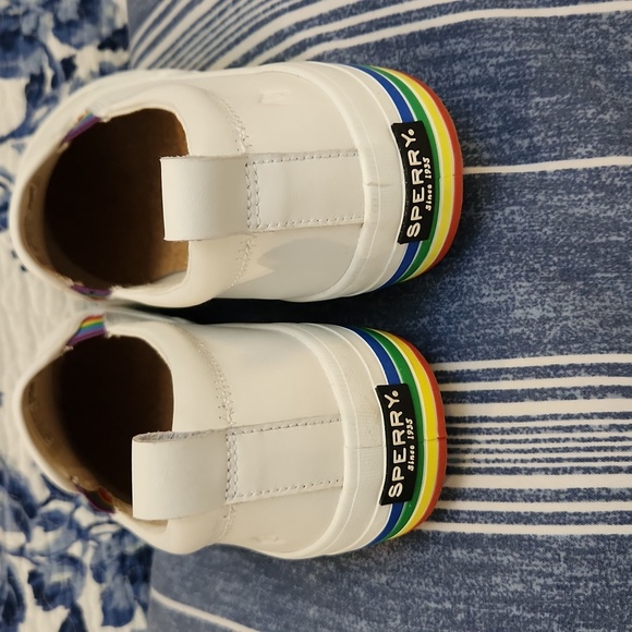 Sperry sneakers white 🌈 pull on loafer style size 9 peace sign heart - Picture 9 of 13